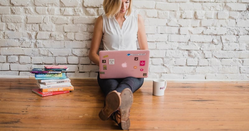Comparatif des plateformes d’emailing pour les petites structures : le match
